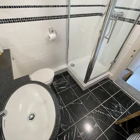 10 The Warren, Amazing Seaviews From Every Floor! St Ives (Cornwall)